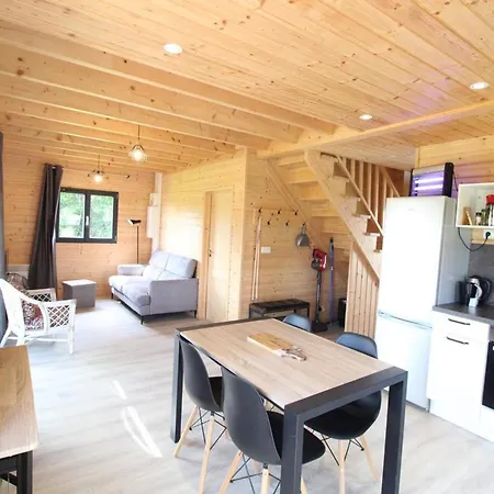 Moderne 6 Pers Avec Terrasse, Jardin Et Parking Prive - Fr-1-742-554 * Teissieres-les-Boulies